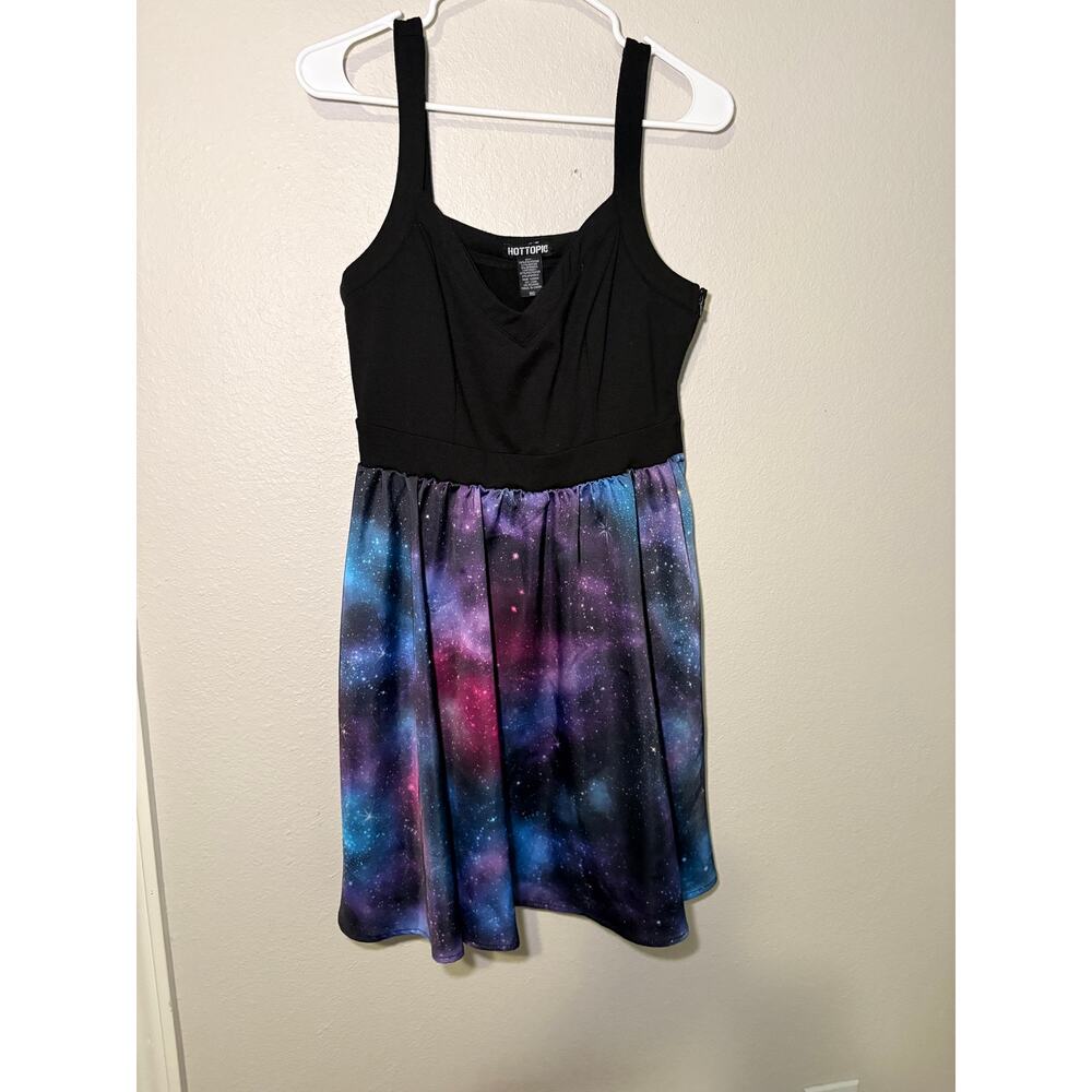 Hot Topic Galaxy Space Print Dress with Pockets Size Medium Side Zip - Picture 4 of 8